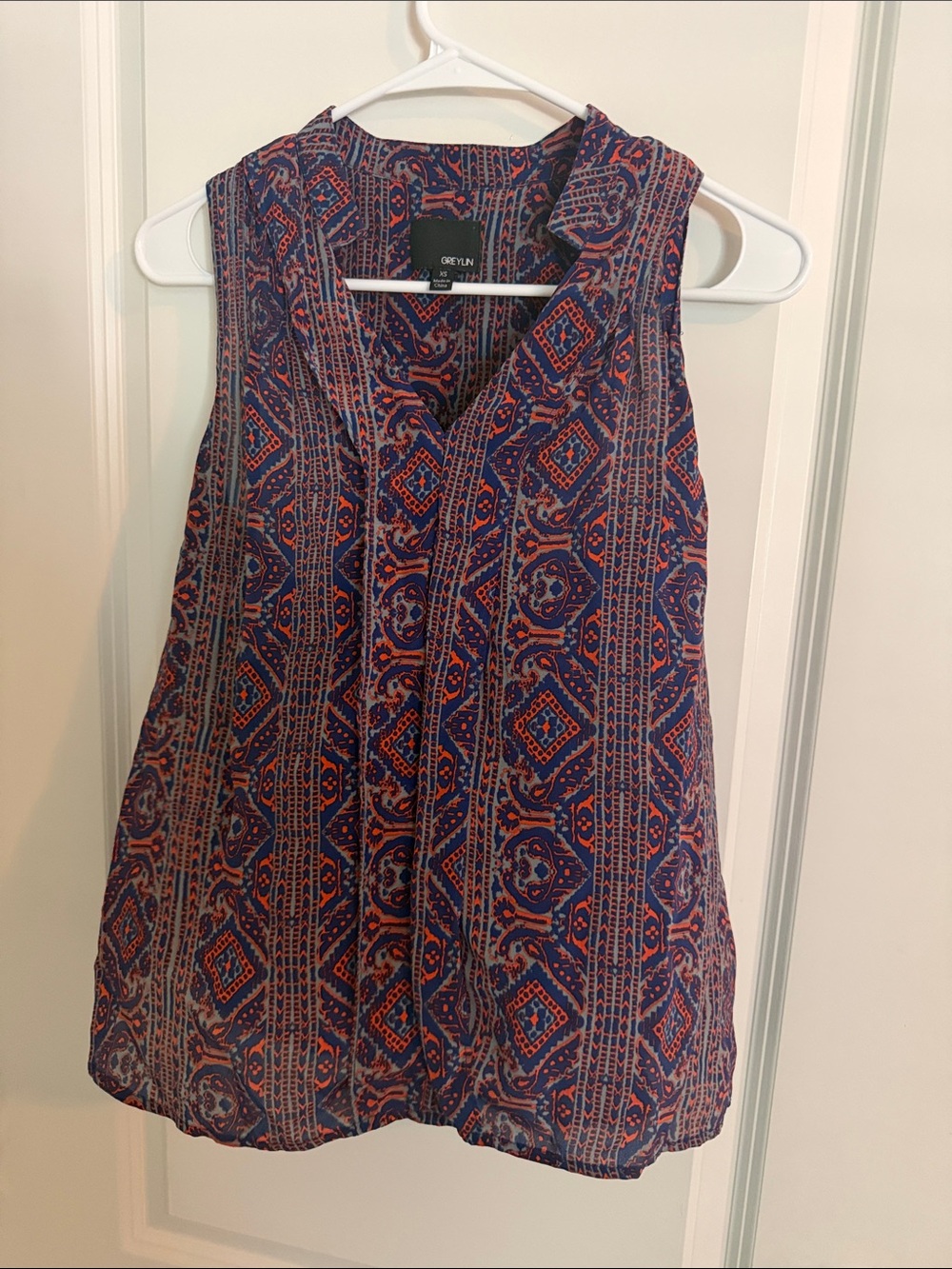 GREYLIN 100% Silk Sleeveless Split Neck Blouse XS Blue Orange Print